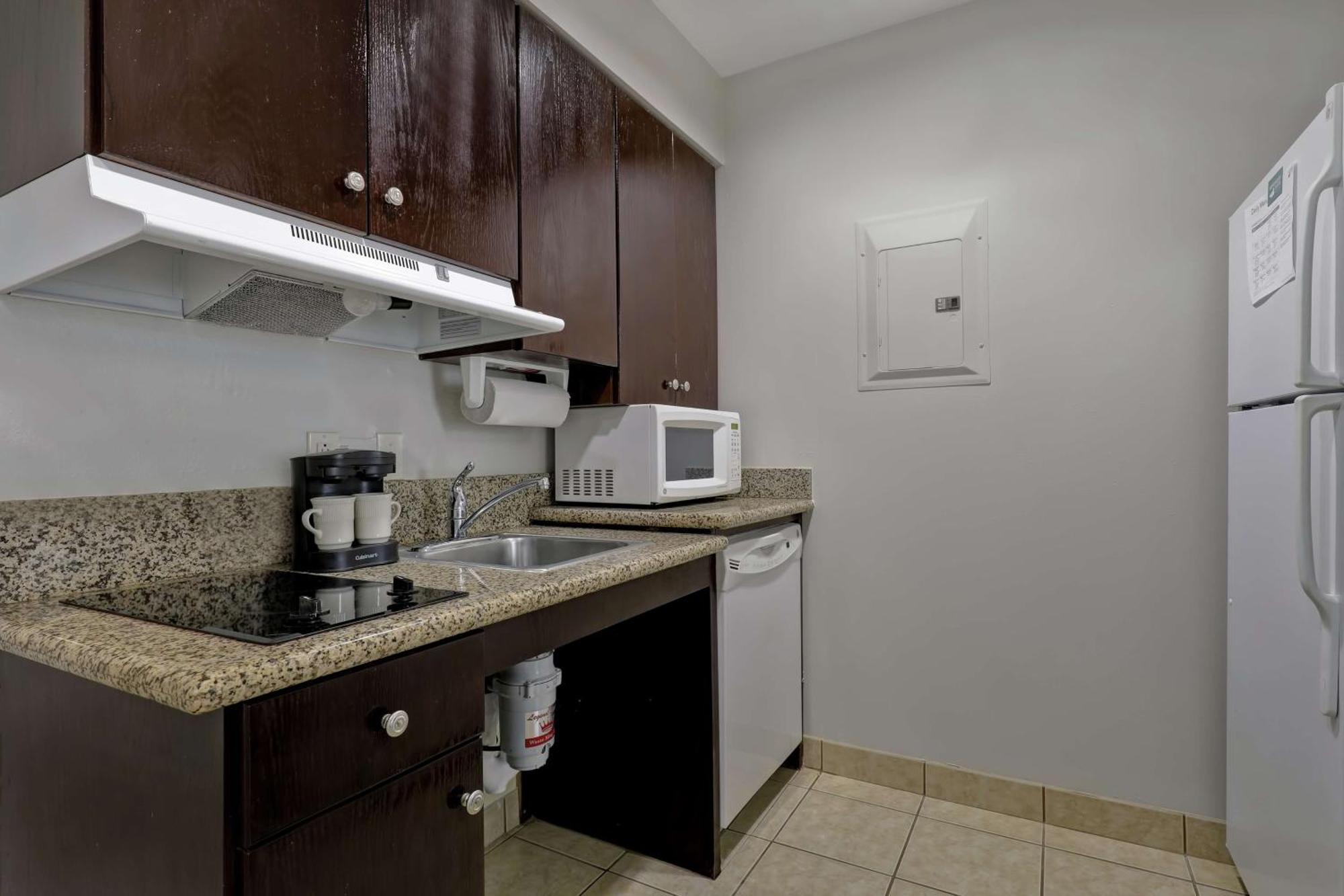 Homewood By Hilton Hotel 3*